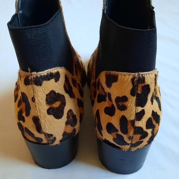 Steve Madden Palace Calf Hair Leopard Booties 6.5 - Picture 4 of 12